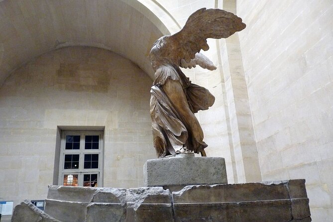 Paris Louvre Museum Masterpieces Guided Tour - Logistics and Accessibility