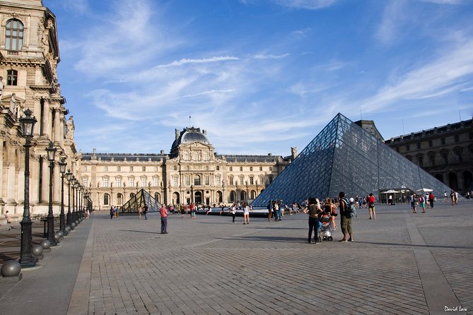 Paris Louvre Museum Must See Skip the Line Tour. - Meeting and Pickup
