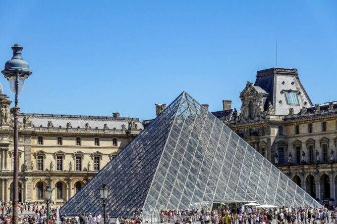 Paris - Louvre Pyramid : The Digital Audio Guide - Booking and Availability Details