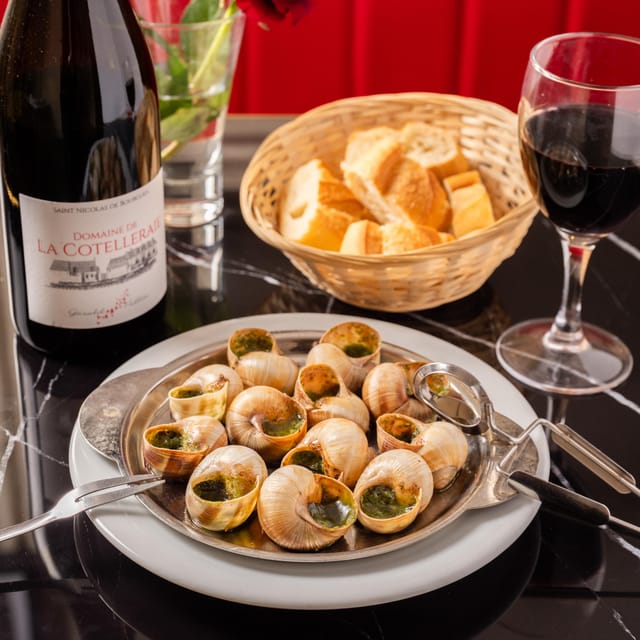 Paris: Lunch & Dinner for Groups - Accessibility
