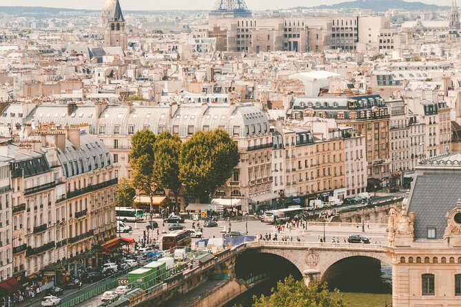 Paris: Marais Walk Self Guided Audio Tour - About Your Stay