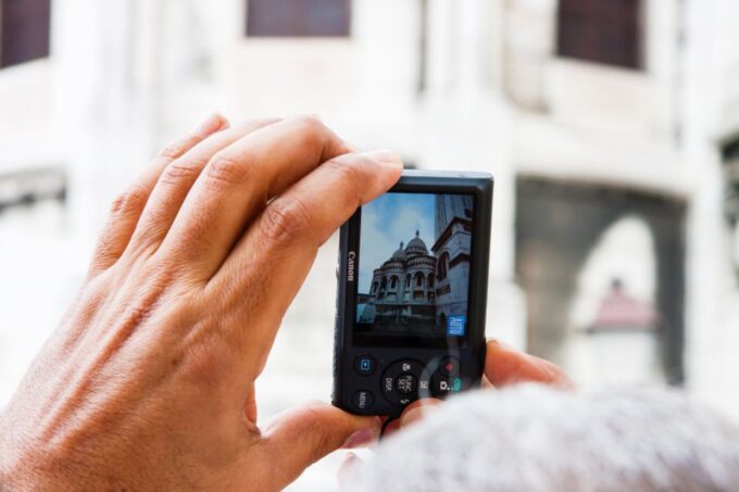 Paris: Montmartre 2-Hour Walking Tour - Tour Schedule