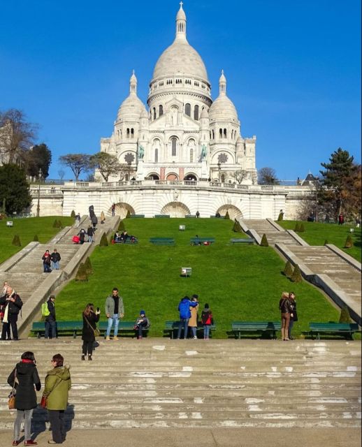 Paris: Montmartre Hill & Sacré-Cœur Guided Walking Tour - Uphill Walking Involved