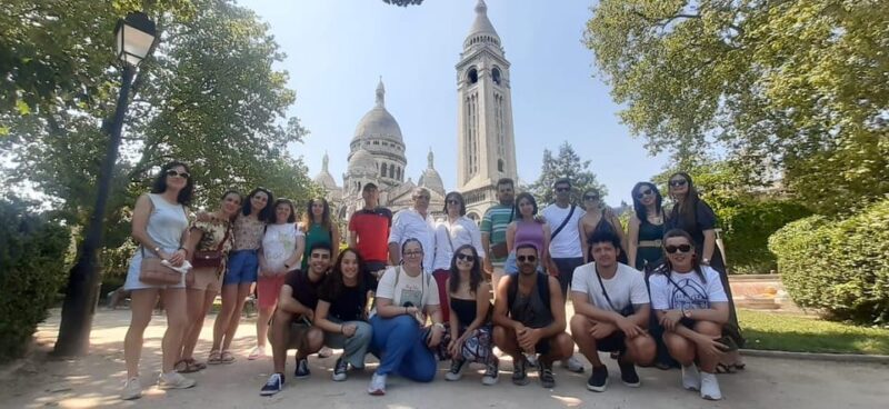 Paris: Montmartre Quarter Private Walking Tour - Basilica Del Sacré-CœUr