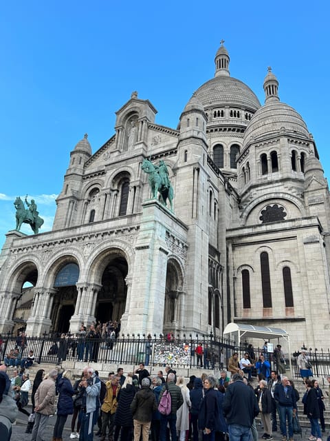 Paris: Montmartre Walking Tour With a Guide - Customer Reviews