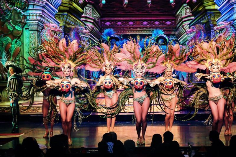 Paris: Moulin Rouge Cabaret Show Ticket With Champagne - Key Points