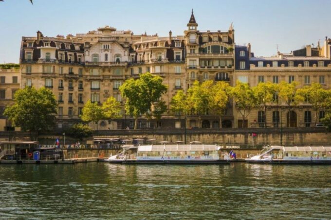 Paris: Musée D'orsay Entry Ticket and Seine River Cruise - Languages Supported on Boat