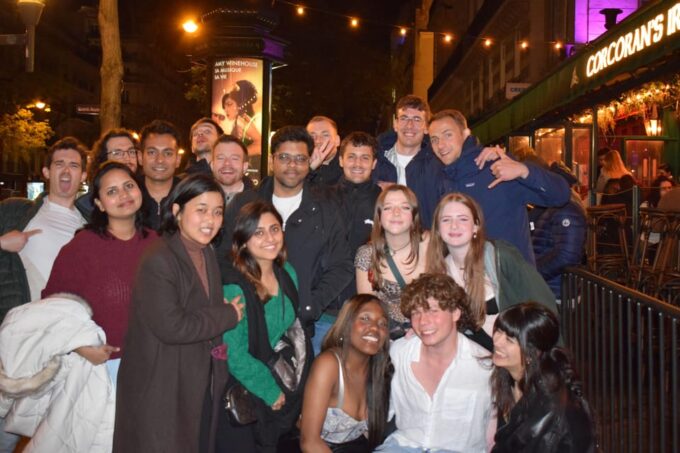 Paris : Music Festival Pub Crawl - Meeting Point and Preparation