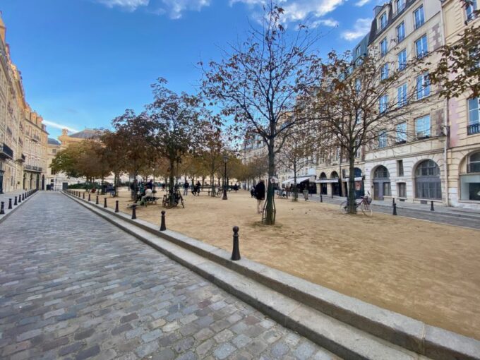 Paris: Mysteries and Legends Smartphone Audio-Guided Tour - Tour Cancellation Policy