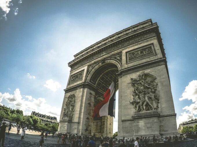 Paris: Napoleon Walking Tour With Les Invalides & Tomb Entry - Engaging Narratives on Napoleons Military Exploits and Reforms