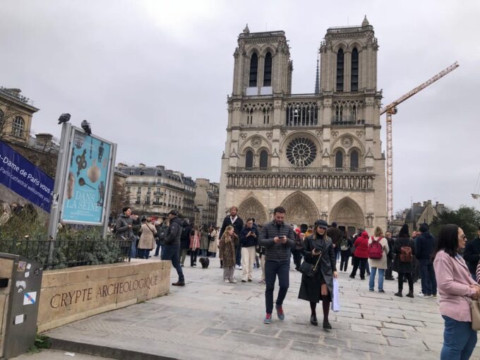 Paris: Notre Dame Exterior Tour, Crypt Access & River Cruise - Customer Feedback