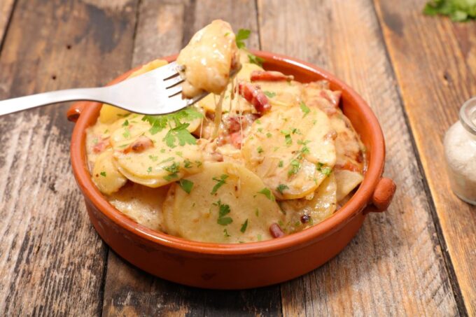 Paris: Old Town and French Food Private Tour - Beverages and Drinks