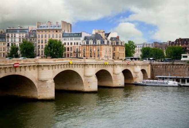 Paris Old Town Highlights Guided Walking Tour - About Your Stay