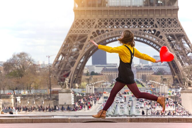 Paris Old Town Highlights Guided Walking Tour - Meeting and End Points