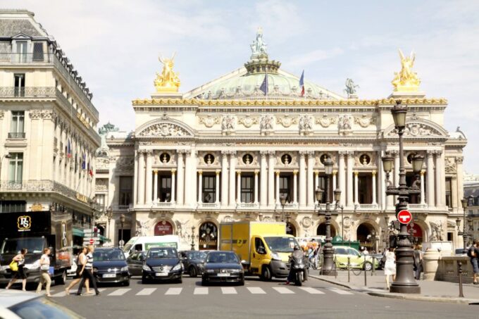 Paris: Openair Double Decker Bus Audio-Guided City Tour - Inclusions and Exclusions