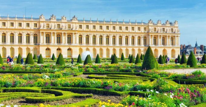 Paris: Palace of Versailles Private Tour With Transportation - Transportation Options