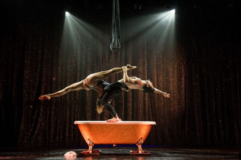 Paris: Paradis Latin Cabaret Show With Optional Champagne - Eiffel-Designed Cabaret