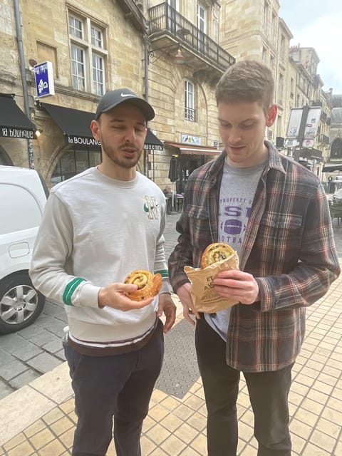 Paris: Pastries Food Walking Tour With 6+ Tastings - Indulging in Le Marais