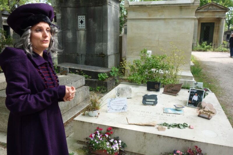 Paris: Père Lachaise Cemetery Guided by the Great Sibylle - Encounter With the Ghost of Marie-Anne Lenormand