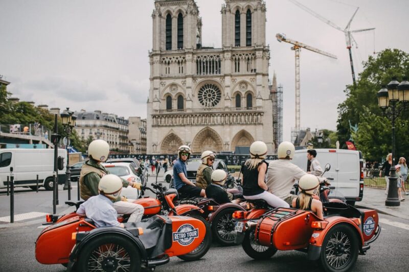 Paris Photo Shoot, Love and Family - Capturing Moments of Connection