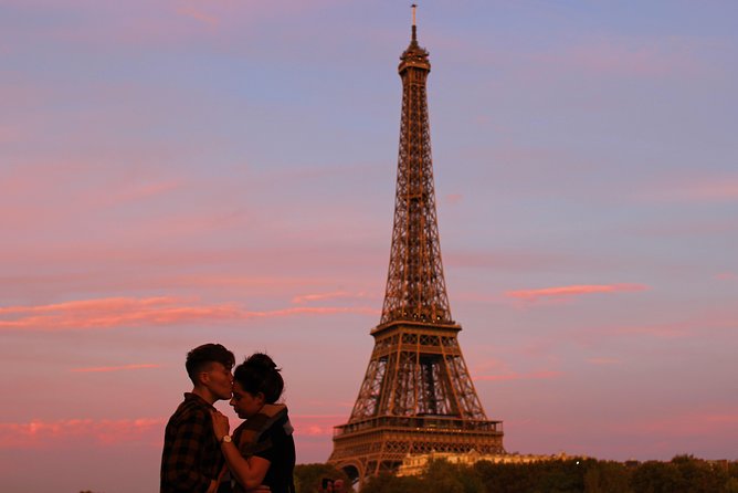 Paris Photoshoot Tour With Professional Photographer - Logistics Details