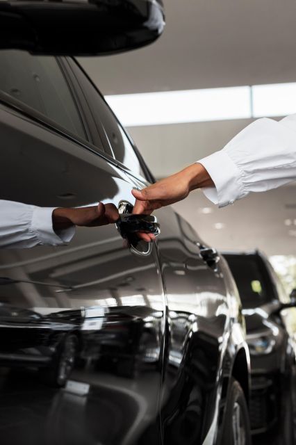 Paris: Private Airport Transfer Service - Key Points