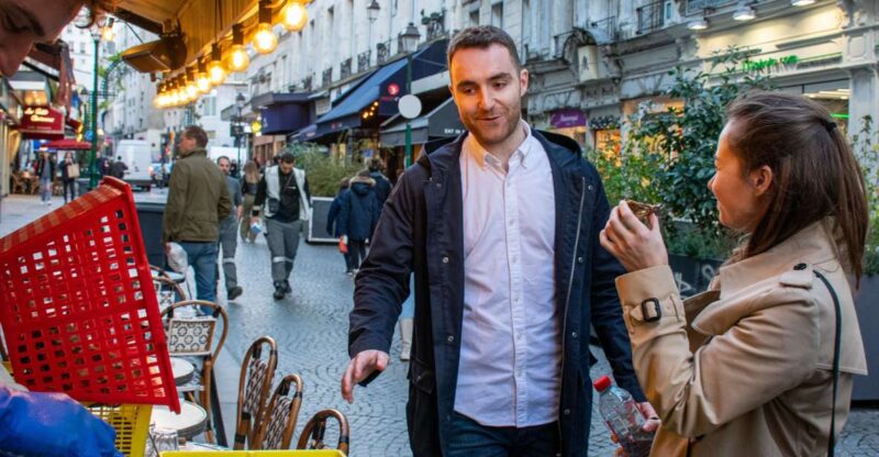 Paris: Private Christmas Food Tour With Local Guide - Local Bakery and Café