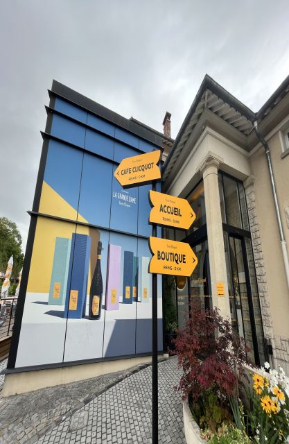 Paris: Private Epernay Trip With Champagne Vineyard Tastings - Return to Paris