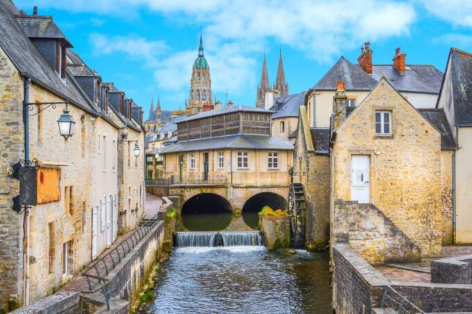 Paris: Private Excursion Paris - Mont Saint Michel - Important Considerations