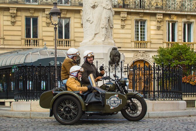 Paris Private Flexible Duration Guided Tour on a Vintage Sidecar - Tour Experience