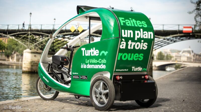 Paris: Private Guided Tour in Rickshaw Bike - Napoleon - Languages and Accessibility