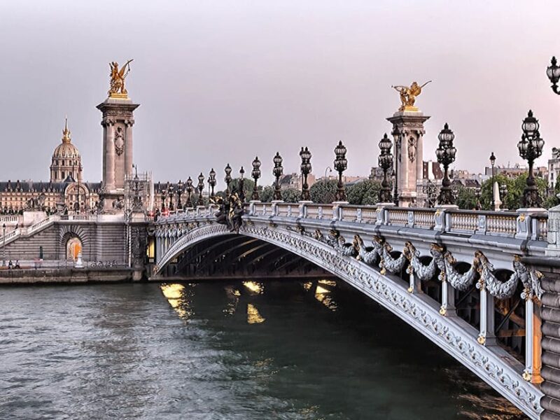 Paris: Private Layover Tour - Itinerary Highlights