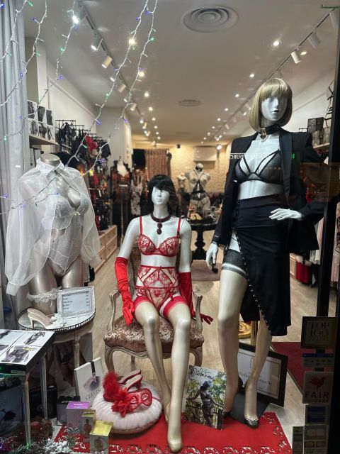 Paris: Private Lingerie Fitting Activity for Couples - Curated Lingerie Collections