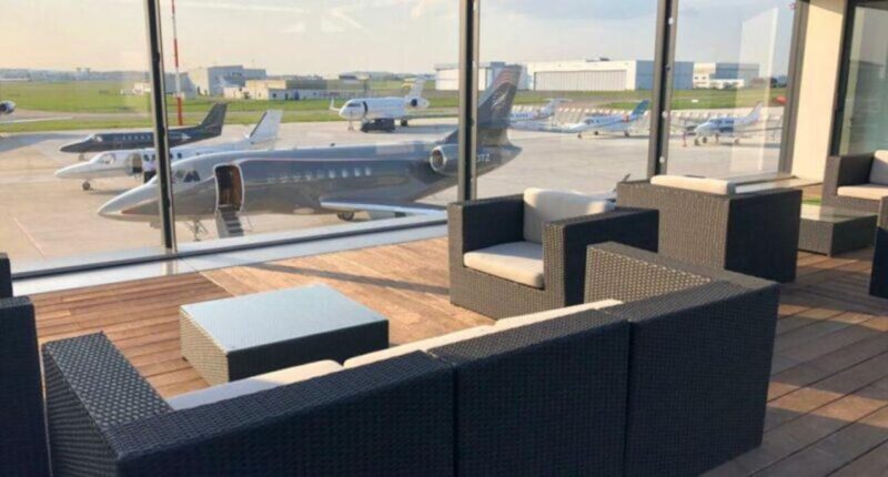 Paris: Private Motorcycle Taxi From Paris Le Bourget Airport - Paris - Frequently Asked Questions