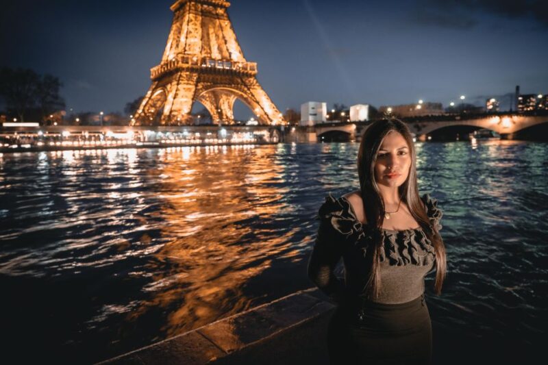 Paris: Private Photoshoot Near Any Chosen Landmark - Capturing Iconic Landmarks