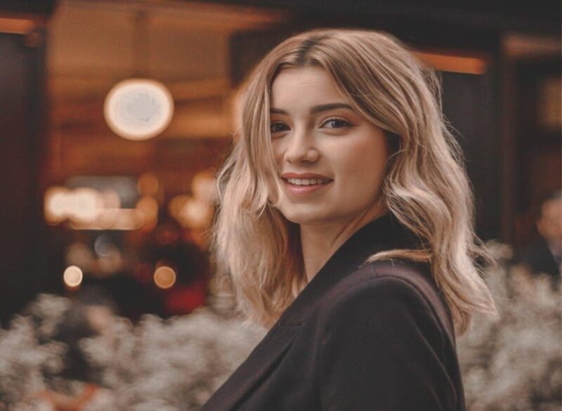 Paris: Private Photoshoot With a Professional - Photographer and Experience