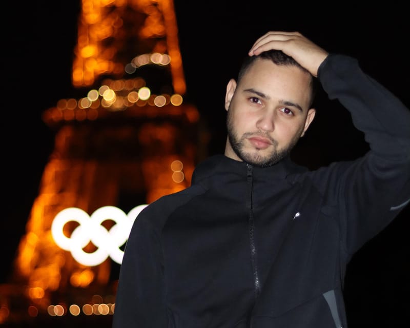 Paris: Private Photoshoot With a Professional - Accessibility and Languages