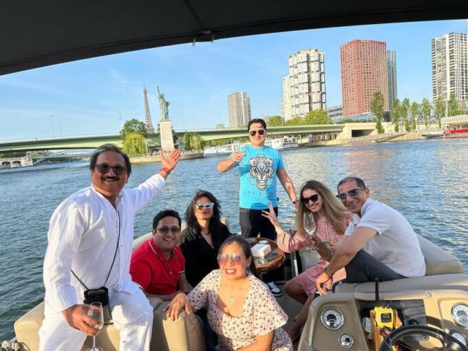 Paris: Private Seine River Cruise - Whats Included in the Cruise
