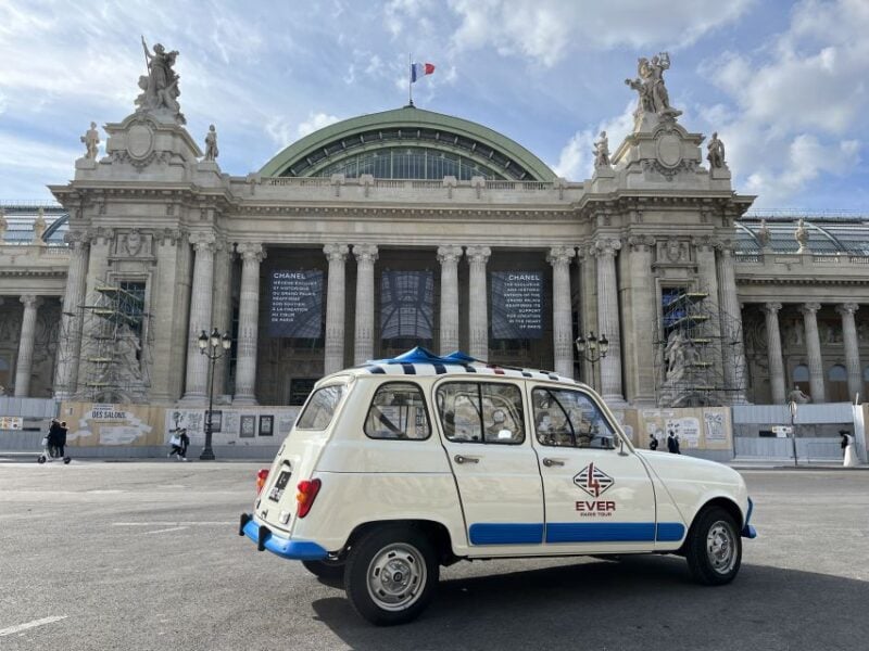 Paris: Private Sightseeing Tour in Renault 4L Electric 2h - Frequently Asked Questions