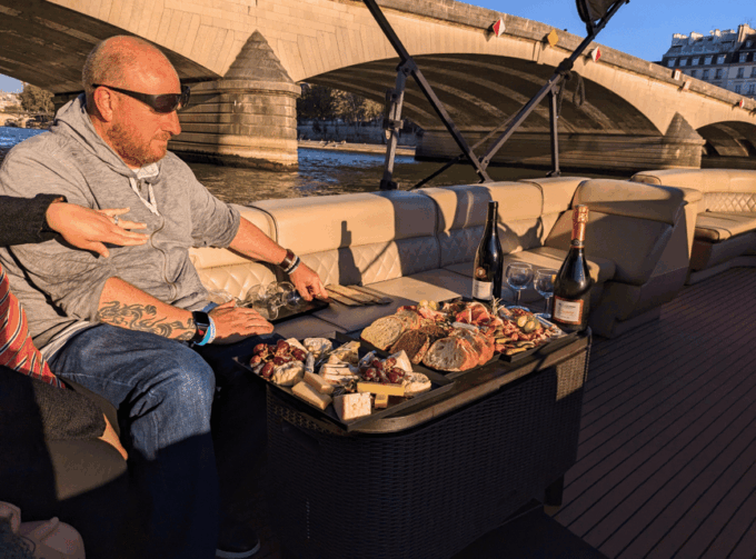 Paris: Private Sunset Sein Cruise With Aperitif and Pick-Up - Frequently Asked Questions