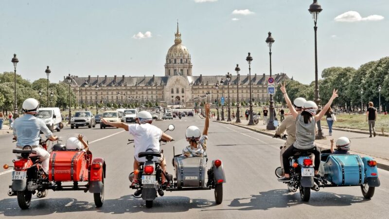 Paris: Private, Tailor Made, Guided Tour on Vintage Sidecar - Private, Tailor-Made Experience