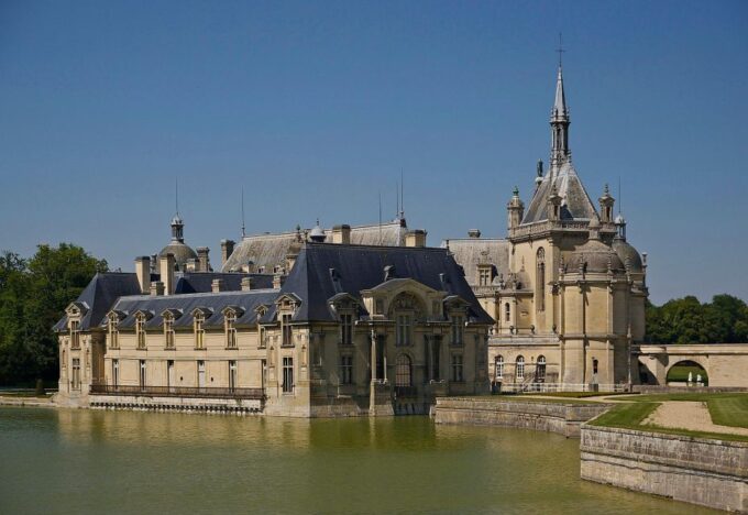 Paris: Private Tour of Domaine De Chantilly Ticket&Transfer - Booking and Cancellation Policy