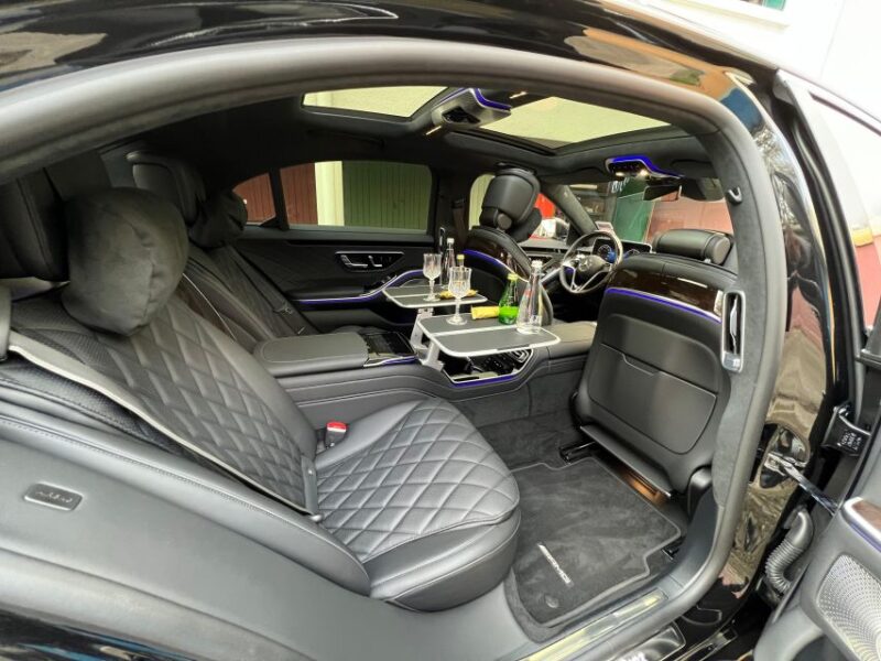Paris: Private Transportation to Historic Monuments - Customizable Itinerary Preferences