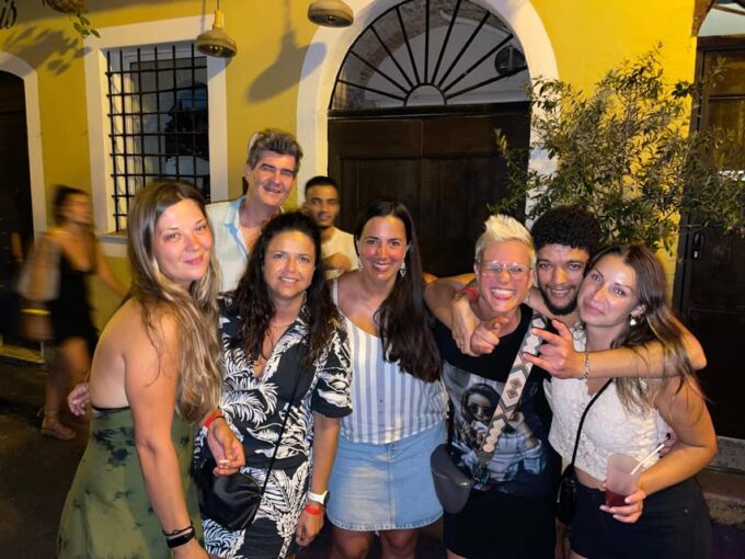 Paris Pub Crawl: Party and Meet With International Travelers - Booking and Cancellation
