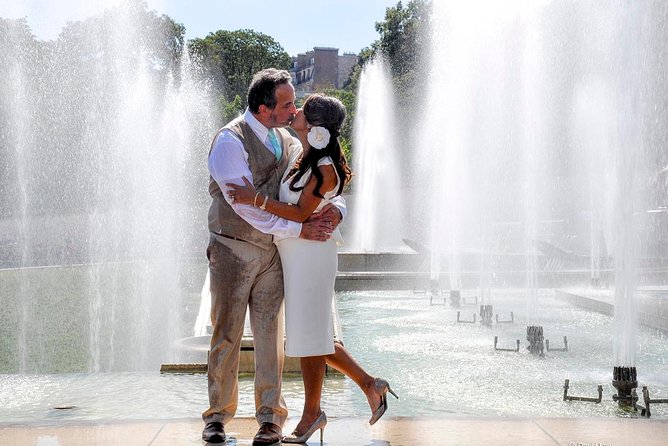Paris Renew Your Wedding Vows Experience With Professional Photographer - Highly Rated Reviews