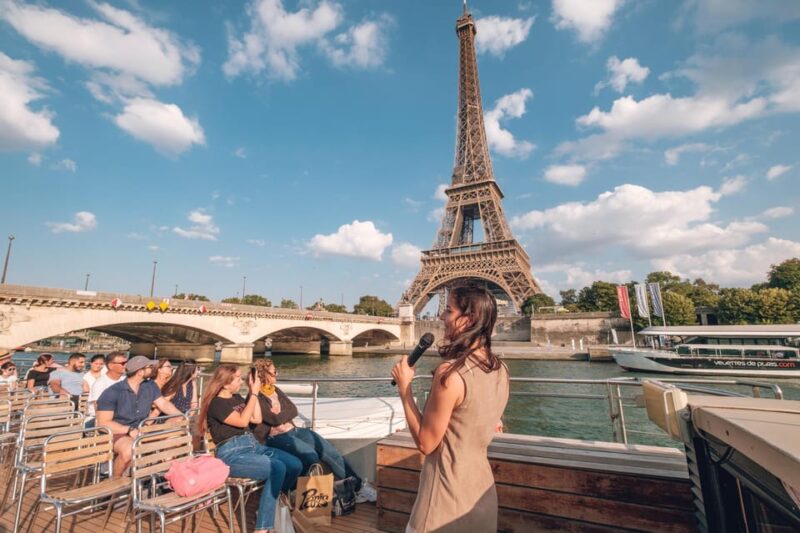 Paris: Seine River Cruise With Live Guide and Champagne - Key Points