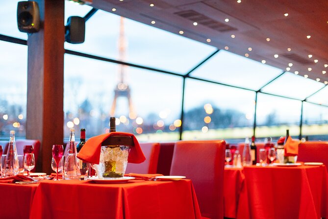 Paris Seine River Dinner Cruise With Live Music by Bateaux Mouches - Delectable 4-Course Dinner Menu