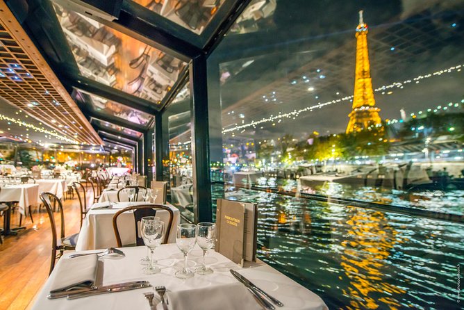 Paris Seine River Gourmet Dinner Cruise With Champagne - Dining Experience