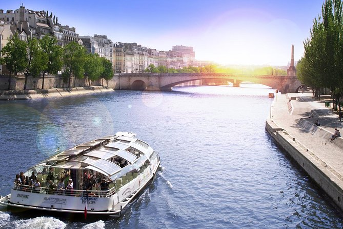 Paris Seine River Hop-On Hop-Off Sightseeing Cruise - Inclusions