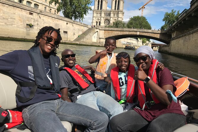 Paris Seine River Private Boat Tour - Additional Information